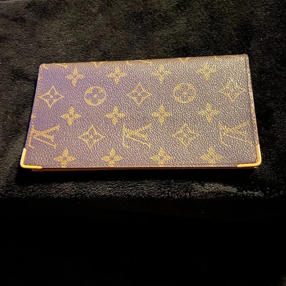 Louis Vuitton Handbags - 💯% LOUIS VUITTON Monogram Porte-Cartes Credit Yen Checkbook Wallet